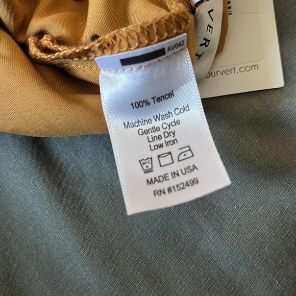 NWT Amour Vert Anissa Tencel Twill pants. XS, color: spice - Picture 5 of 6